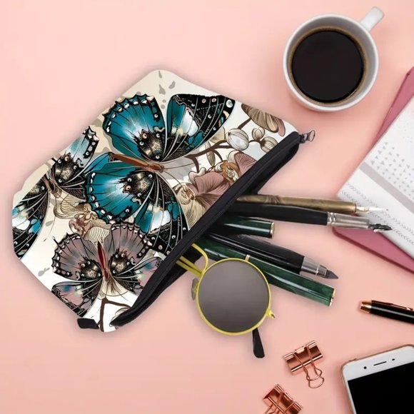 Butterfly Make Up Bag - Picture 6 of 6